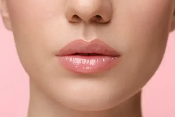 Labios de bailarina: cómo conseguir la tendencia natural que arrasa esta primavera