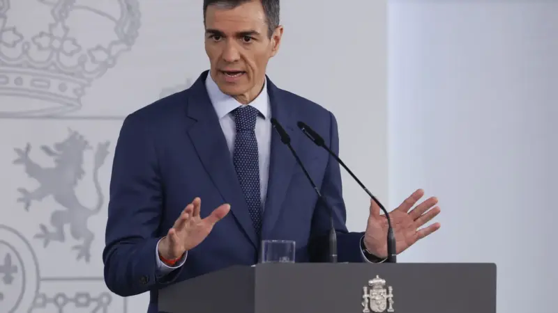 Mapa del estrecho de Ormuz y barcos petroleros